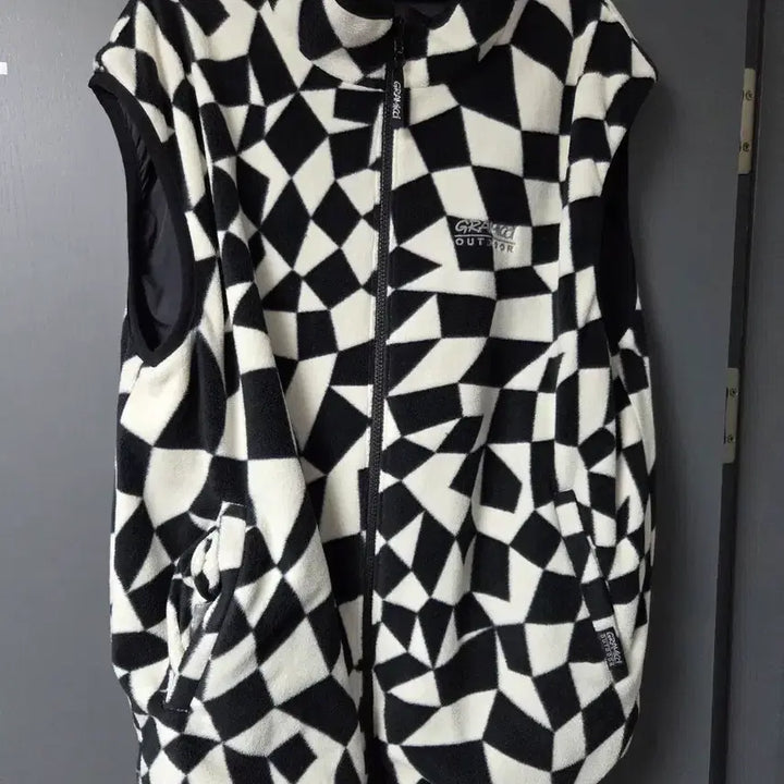 [BUNJANG] Gramicci Reversible Vest / 그라미치 리버시블 조끼 패딩 아시아 L