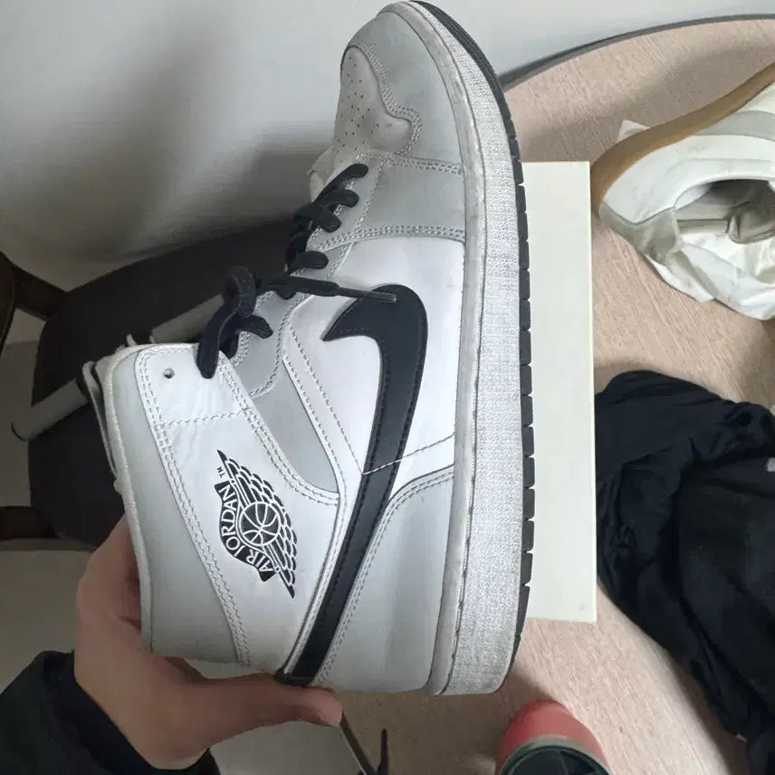 [BUNJANG] Jordan 1 Mid White Gray / 조던 1 미드 화이트 그레이