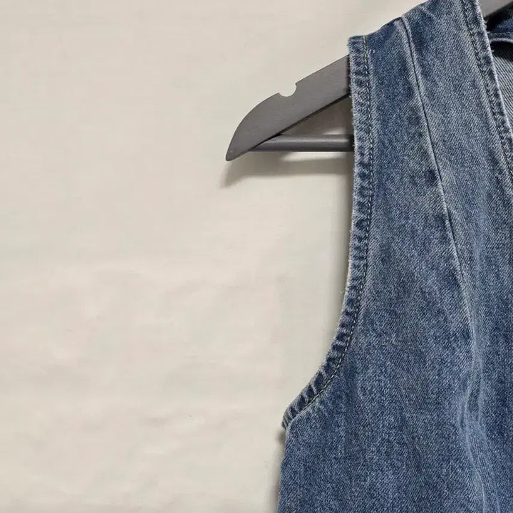 [BUNJANG] Zara Light Wash Denim Vest Women's 90 / 자라 연청 데님 조끼 청베스트 여90. 0126