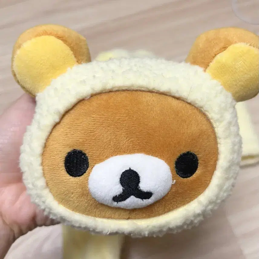 [BUNJANG] Rilakkuma Scarf and Arm Warmers Set / 리락쿠마 목도리 손토시 고전