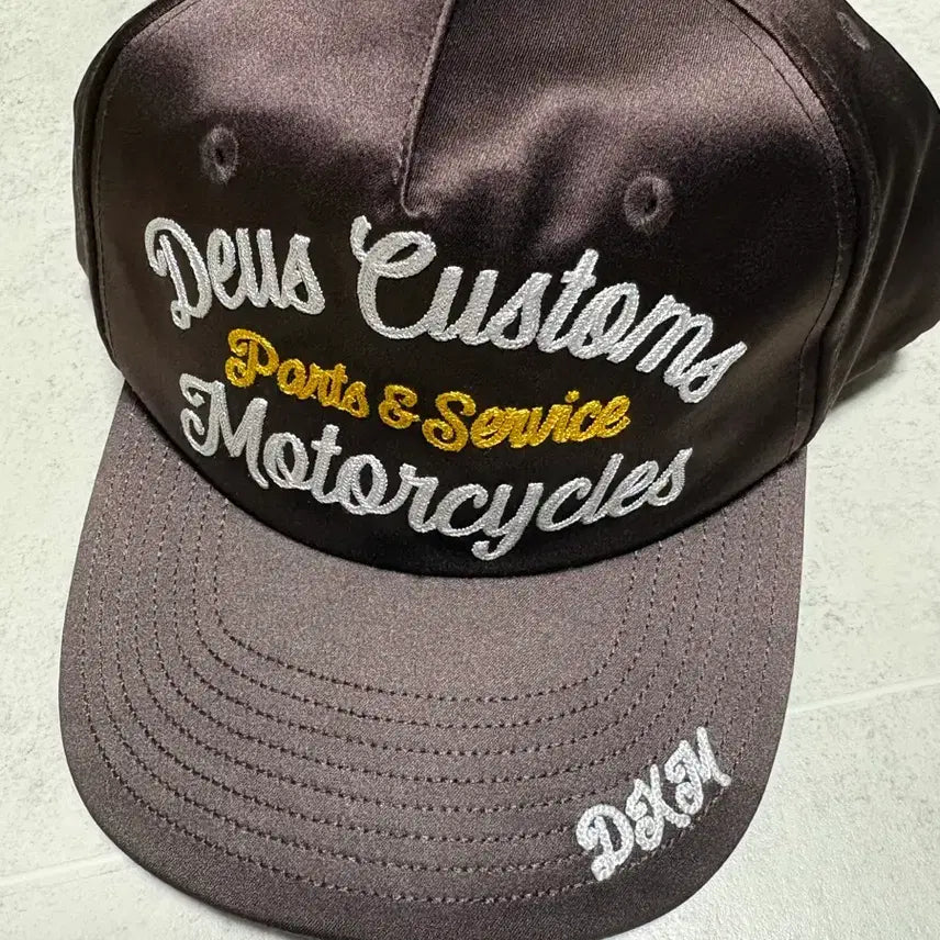 [BUNJANG] Deus Ex Machina IOTA Trucker Hat - Brown / 데우스 엑스 마키나 모자 IOTA TRUCKER 브라운