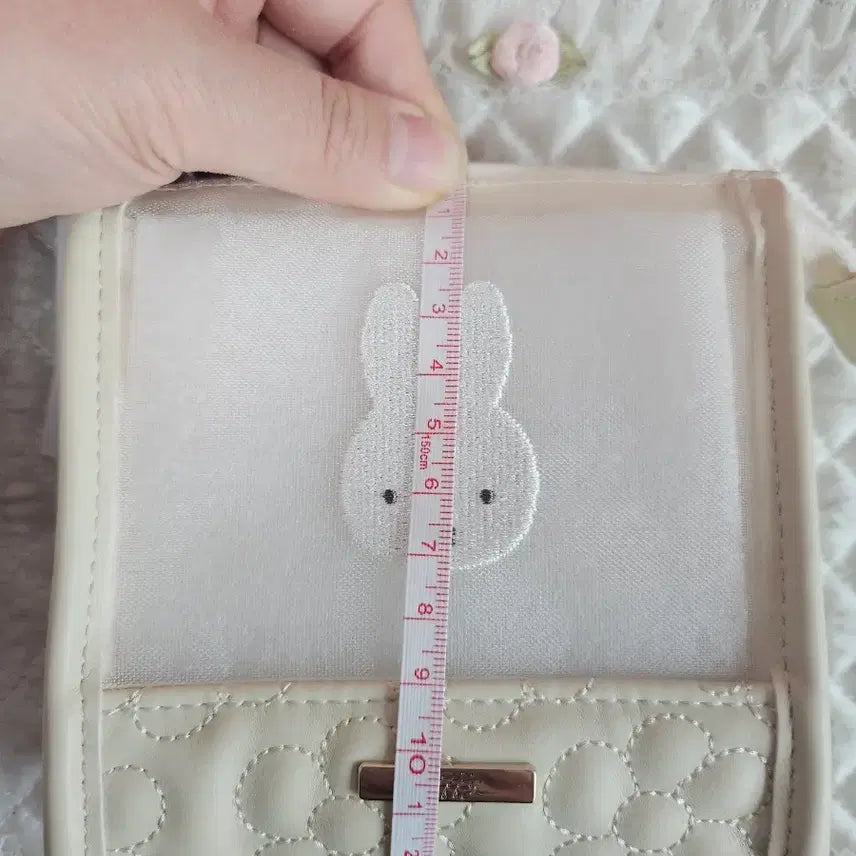 [BUNJANG] Miffy Flower Square Pouch / (일본정품) 한정판 미피  플라워 사각 파우치/ 미니 파우치