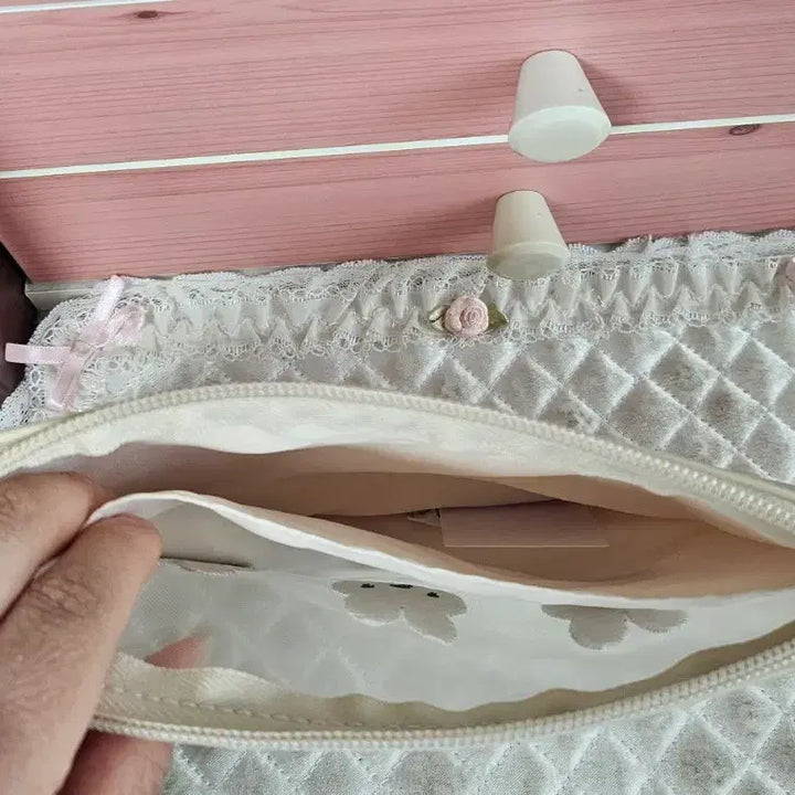 [BUNJANG] Miffy Flower Square Pouch / (일본정품) 한정판 미피  플라워 사각 파우치/ 미니 파우치