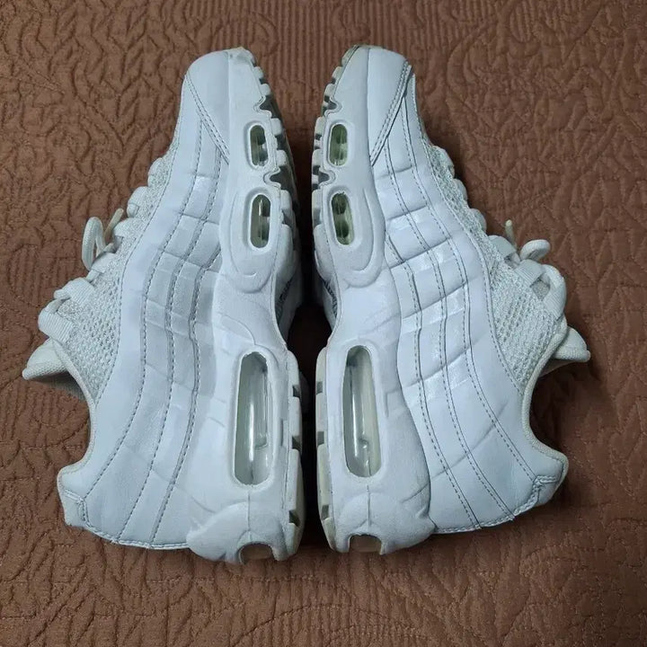 [BUNJANG] Nike Air Max 95 Women's Sneakers / 235 나이키 에어맥스95 여성 운동화 [2097]