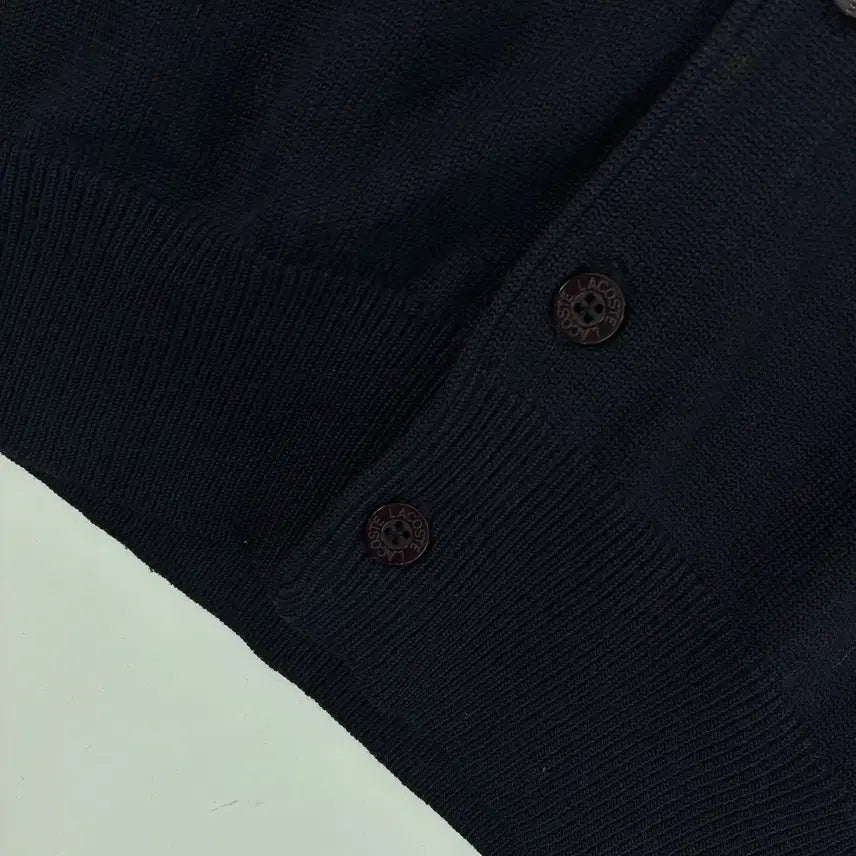 [BUNJANG] Lacoste Embroidered Navy V-Neck Knit Cardigan / Lacoste  라코스테 자수 네이비 브이넥 니트가디건