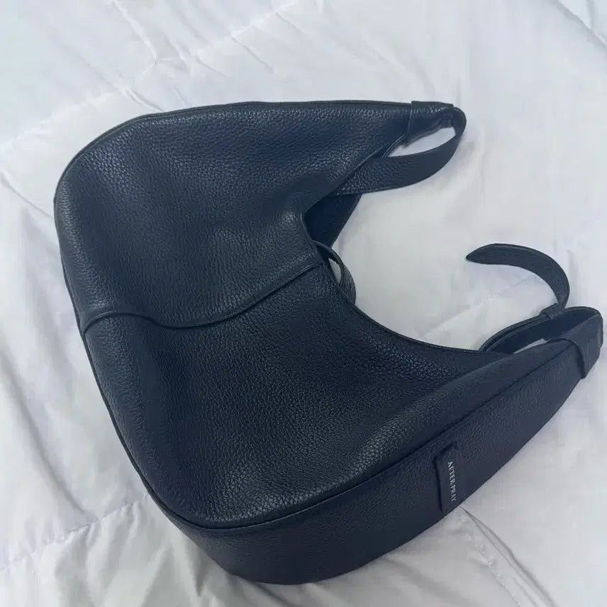 [BUNJANG] Afterpray Crescent Mini Leather Bag / 애프터프레이 크레센트 미니 레더백