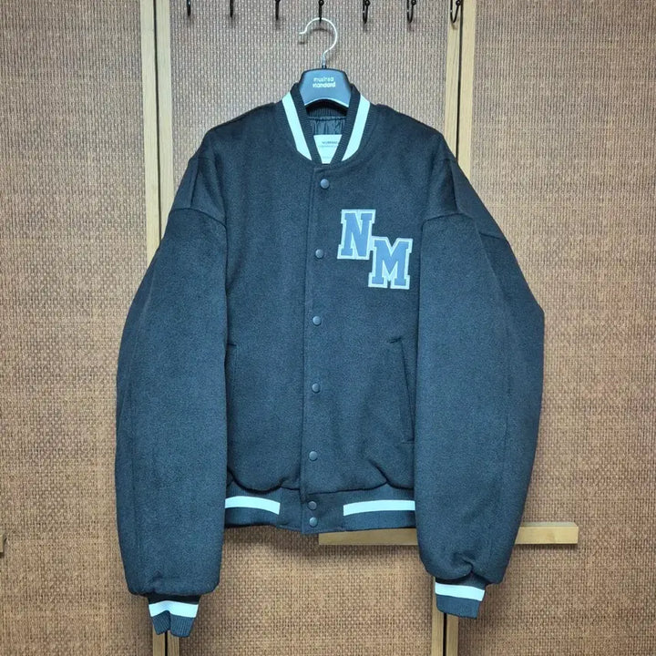 [BUNJANG] Nomanyual Taylor Varsity Jacket Black (L) / 노매뉴얼 테일러 바시티 재킷 블랙  100(L)