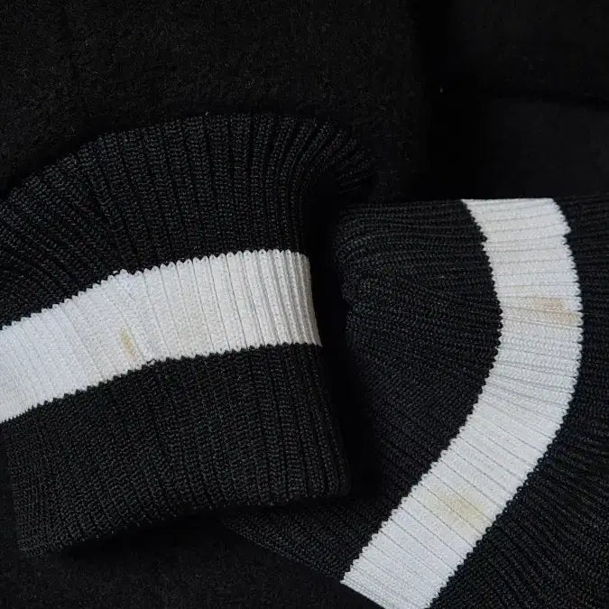 [BUNJANG] Nomanyual Taylor Varsity Jacket Black (L) / 노매뉴얼 테일러 바시티 재킷 블랙  100(L)