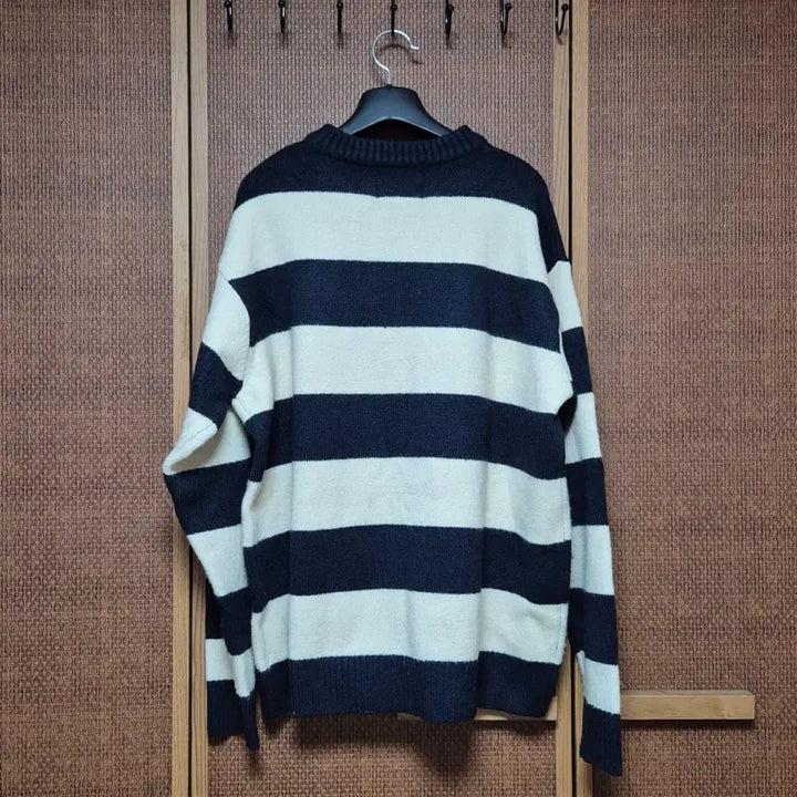 [BUNJANG] WONDERPLACE Commonino's Knit L Size / 원더플레이스 꼬모니노즈 니트 L사이즈