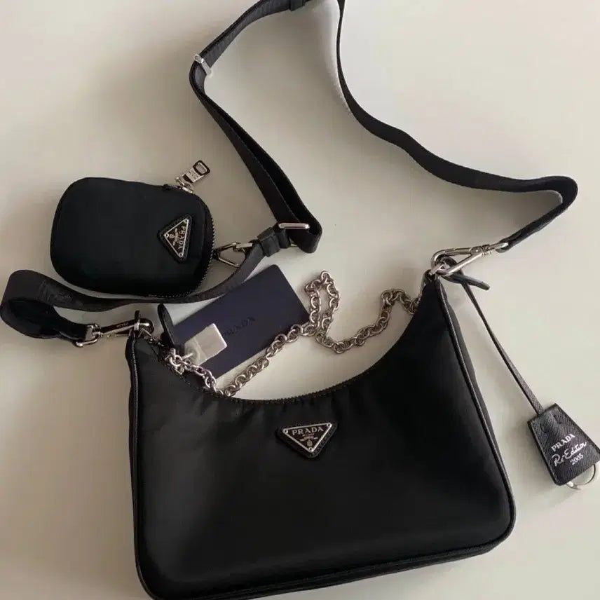 [BUNJANG] Prada Re-Nylon Tessuto Hobo Bag / 프라다 리나일론 테수토 호보백 정품 여성 프라다 가방