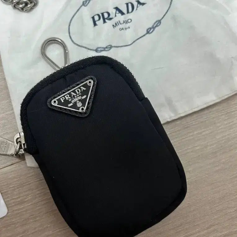 [BUNJANG] Prada Re-Nylon Tessuto Hobo Bag / 프라다 리나일론 테수토 호보백 정품 여성 프라다 가방