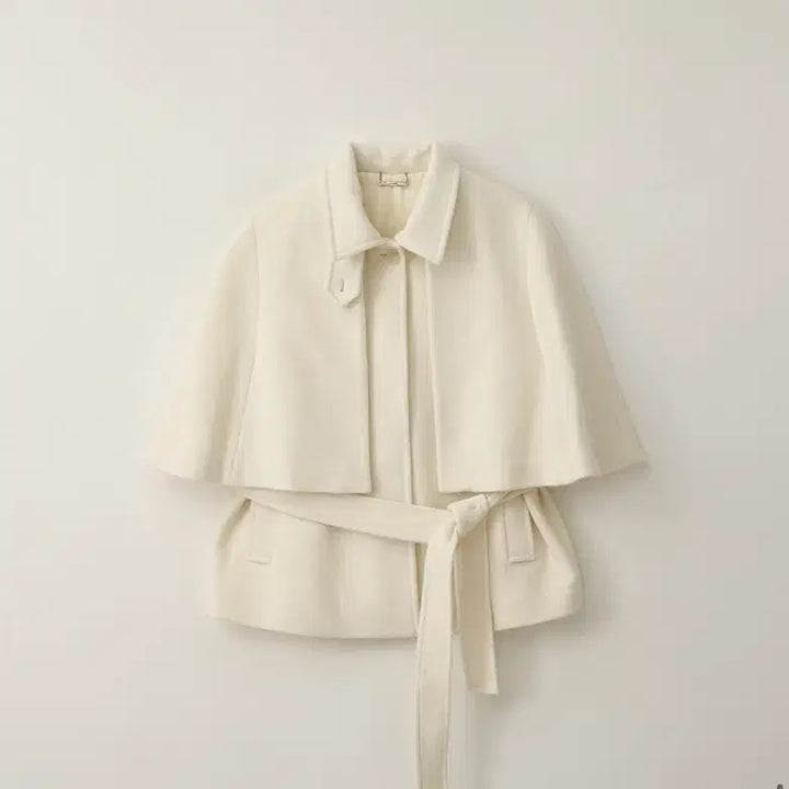 [BUNJANG] Thetis Wool 100% Balmacaan Cape Ivory (M) / 새상품) 더티스 울100 발마칸 케이프 아이보리