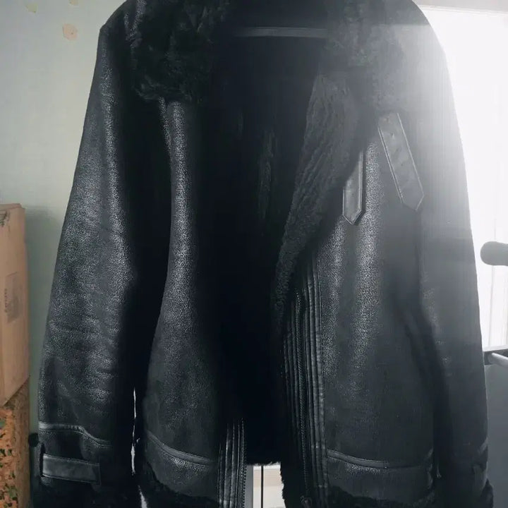 [BUNJANG] Black Mousse Coat / 블랙무스탕