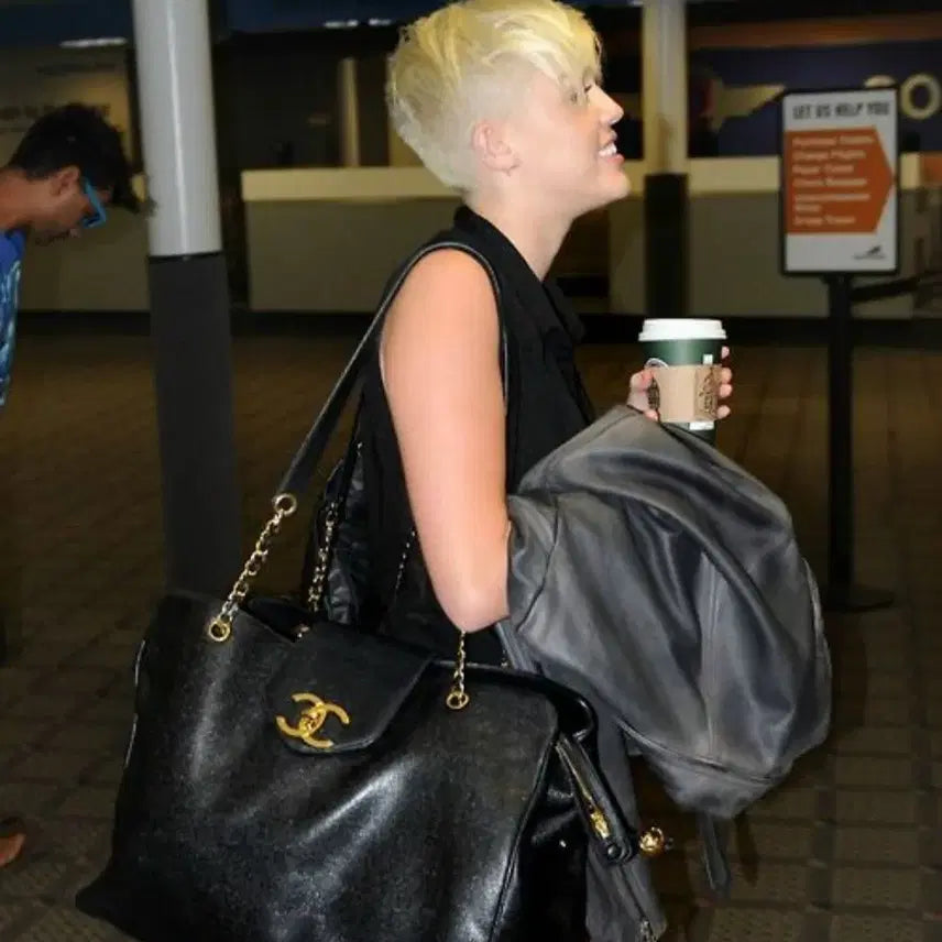 [BUNJANG] Chanel Supermodel Maxi Bag / 샤넬 슈퍼모델 맥시백