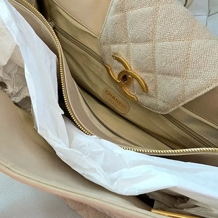 [BUNJANG] Chanel Supermodel Maxi Bag / 샤넬 슈퍼모델 맥시백