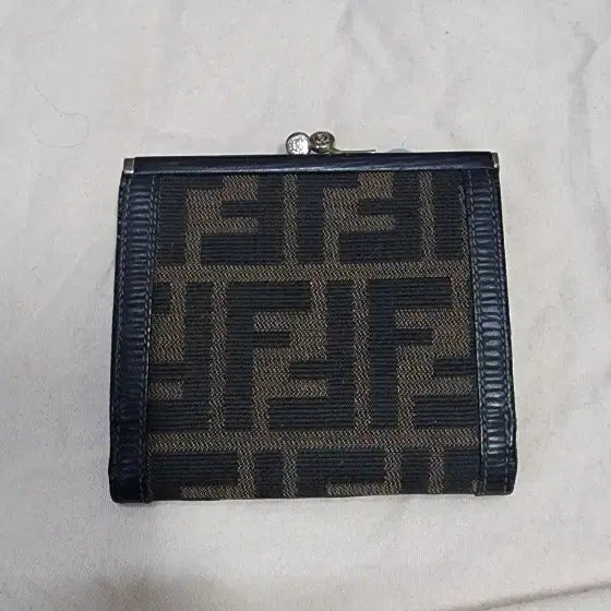 [BUNJANG] Fendi Women's Wallet / 펜디 여성 반지갑