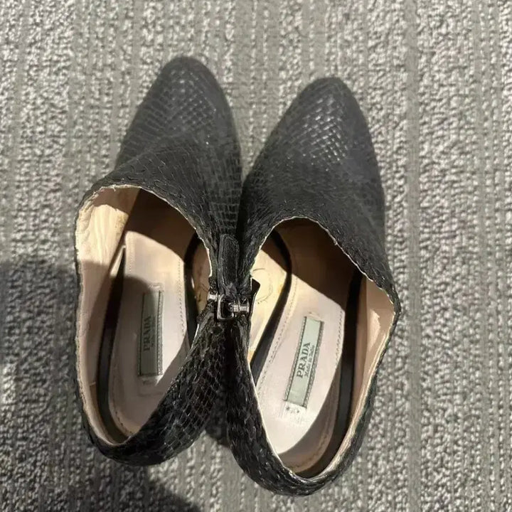 [BUNJANG] Prada Woven Leather Heel Booties / 프라다 블랙 엮음 가죽 힐 부티 36정품