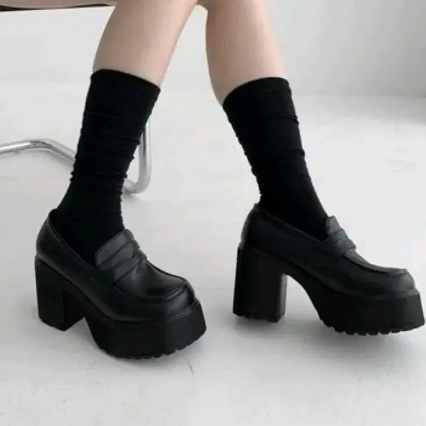 [BUNJANG] N/A Enamel Platform Loafer Heels / 에나맬 통굽 로퍼힐 9cm 편한구두 팝니다