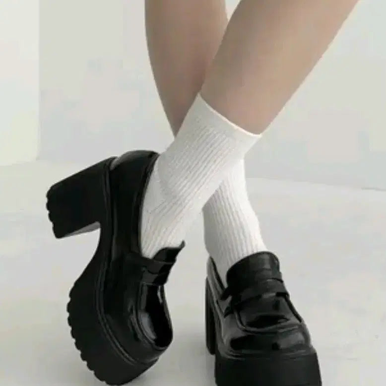 [BUNJANG] N/A Enamel Platform Loafer Heels / 에나맬 통굽 로퍼힐 9cm 편한구두 팝니다