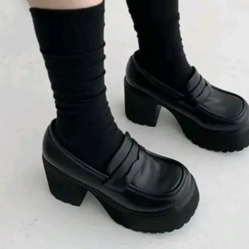 [BUNJANG] N/A Enamel Platform Loafer Heels / 에나맬 통굽 로퍼힐 9cm 편한구두 팝니다