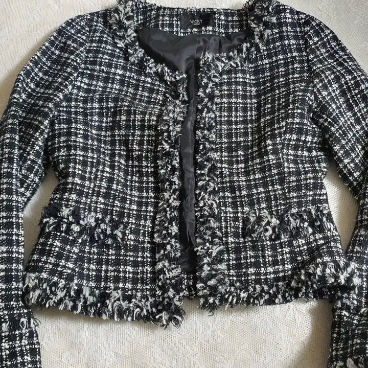 [BUNJANG] Vintage Black and White Tweed Jacket / [일본빈티지] 블랙 화이트 트위드 자켓 여성용