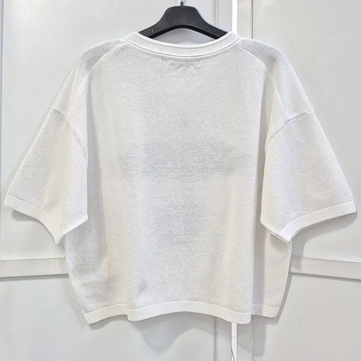 [SOLD OUT] 24ss 지컷 레터링 자수 반팔티
