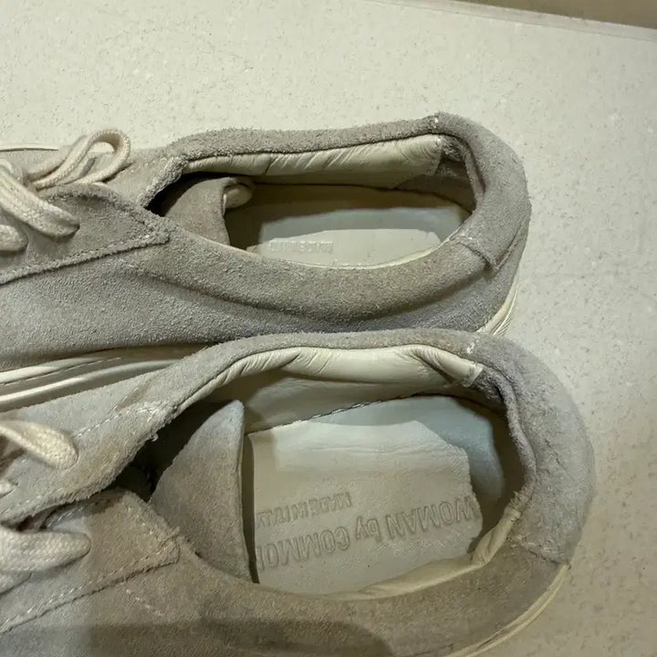 [BUNJANG] Common Projects Woman Suede Sneakers / Common Projects 37 (240) 커먼프로젝트 이탈리아 스웨이