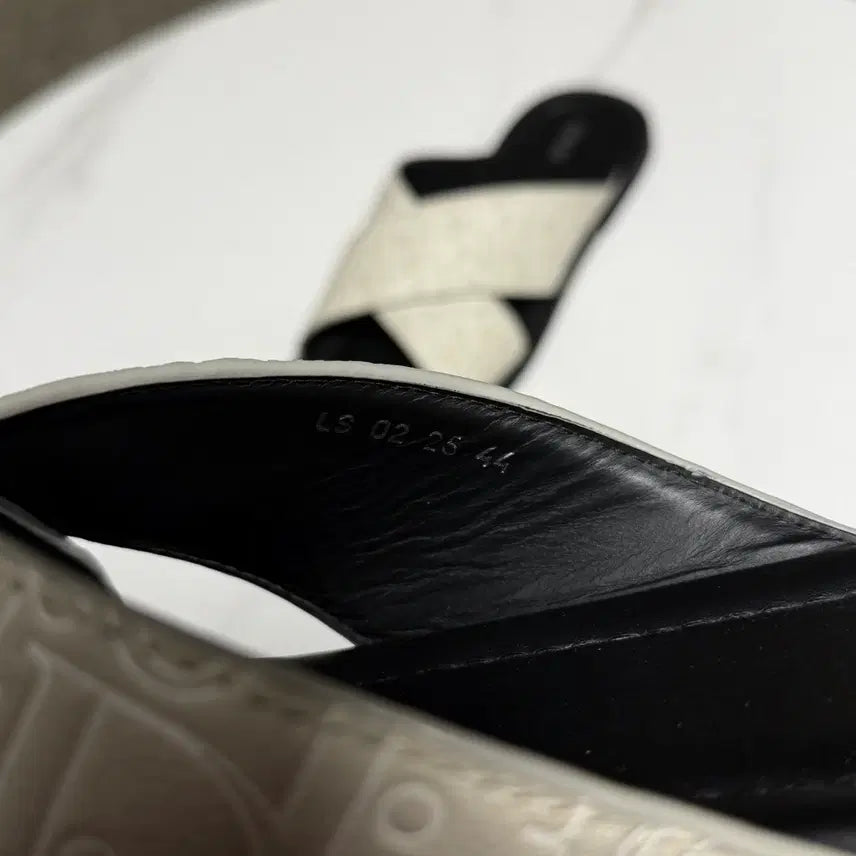 [BUNJANG] Dior Alias Sandals Gravity Leather Beige / [44사이즈]디올 알리아스 샌들 그래비티 레더 베이지