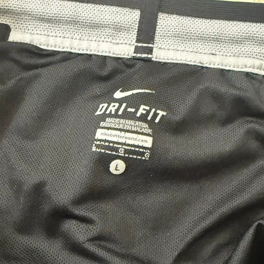 [SOLD OUT] 나이키 드라이핏 템포 숏팬츠 남자L