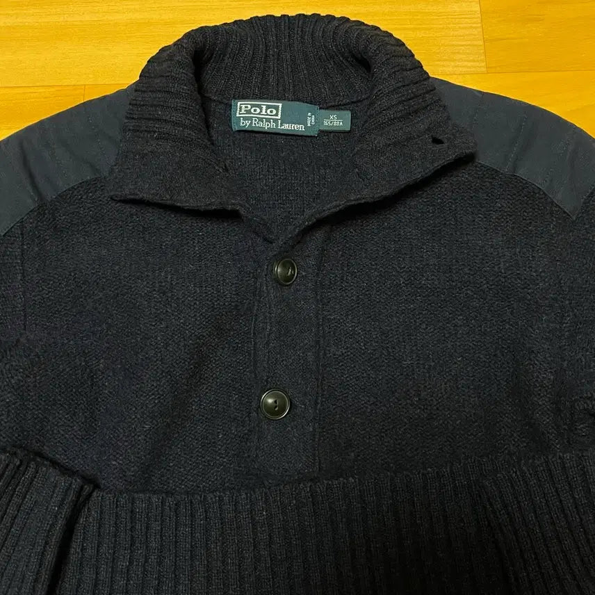 [BUNJANG] Polo Ralph Lauren Shoulder Patch Button-Up Sweater / [XS] 폴로 랄프로렌 숄더 패치 버튼업 스웨터