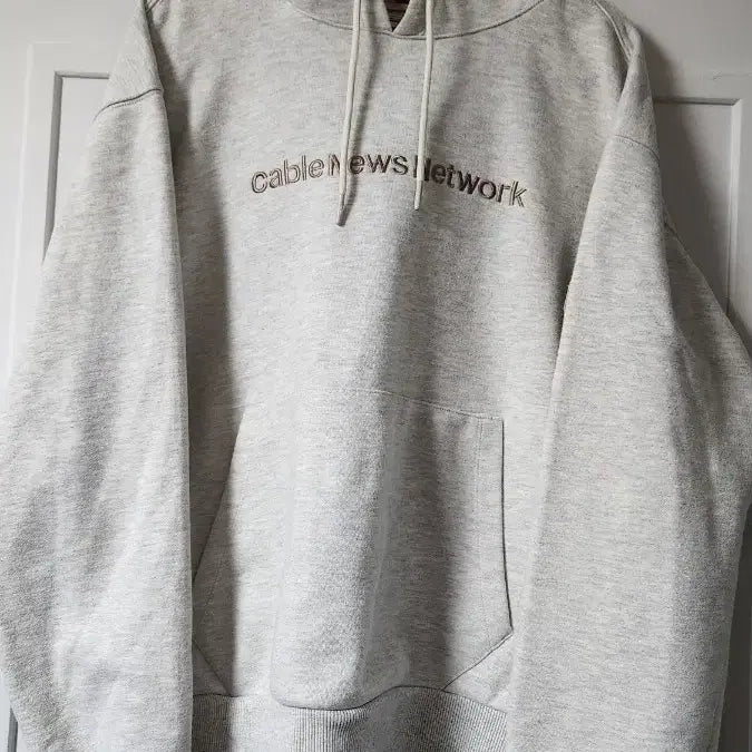 [BUNJANG] CNN Cable News Network Hoodie / CNN 후드티 Cable News Network