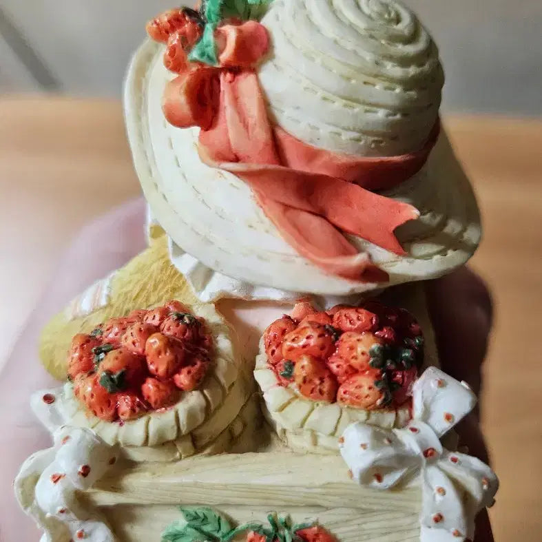 [BUNJANG] Cherished Strawberry Cart / 체리쉬드 딸기 수레