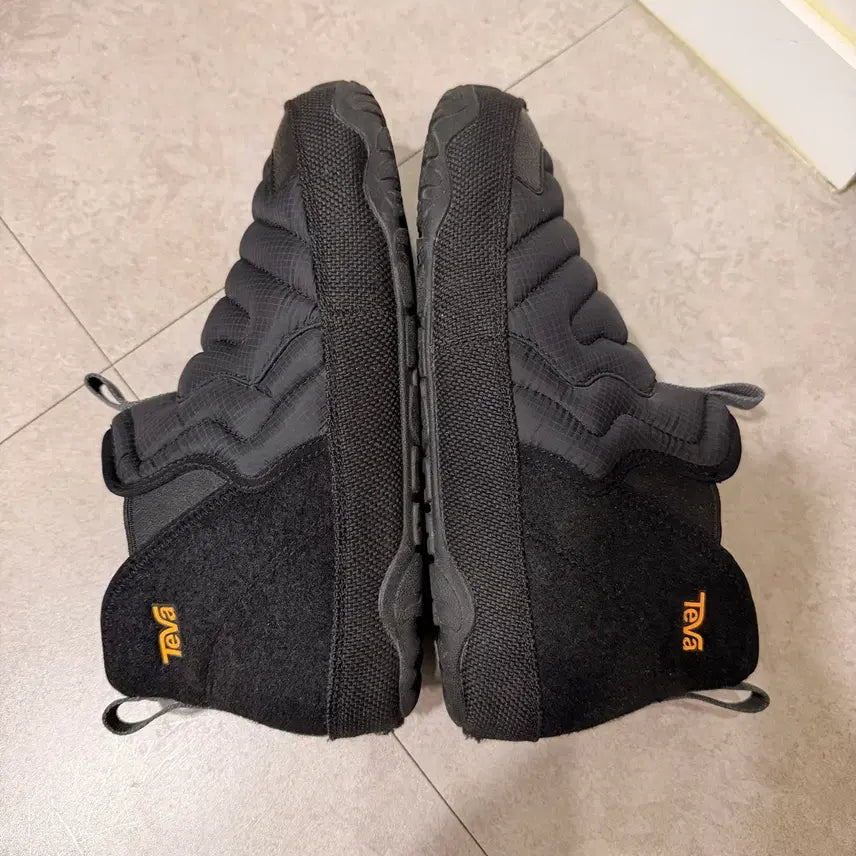 [BUNJANG] Teva Men's Padded Shoes - 260cm / 테바 Teva 260cm 남성 패딩슈즈 극강의 착화감과 보온성!