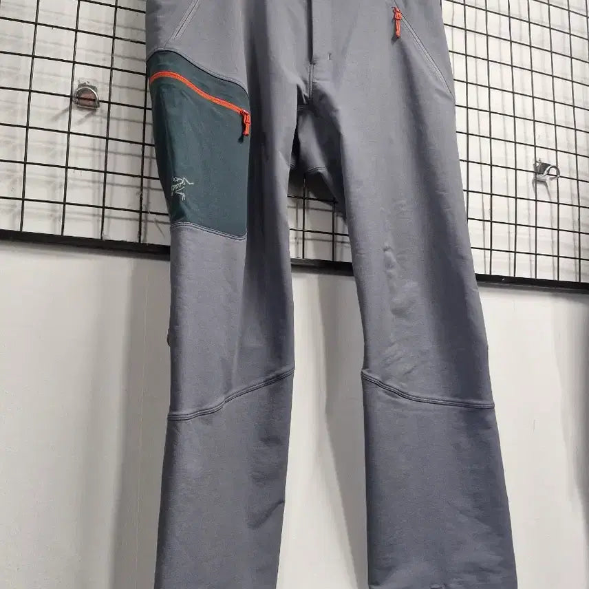 [BUNJANG] Arc'teryx Gamma AR Pants Grey / 100-105XL 아크테릭스 감마 AR 팬츠 그레이