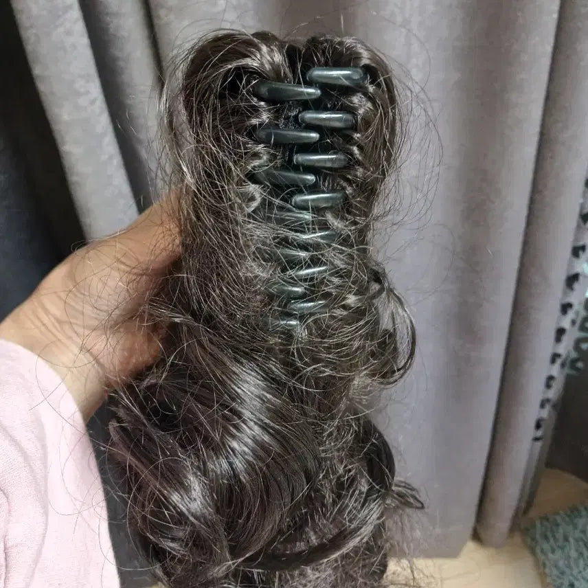 [BUNJANG] Wig Dark Brown Wave Clip-on / 다크 브라운 웨이브 부분 가발