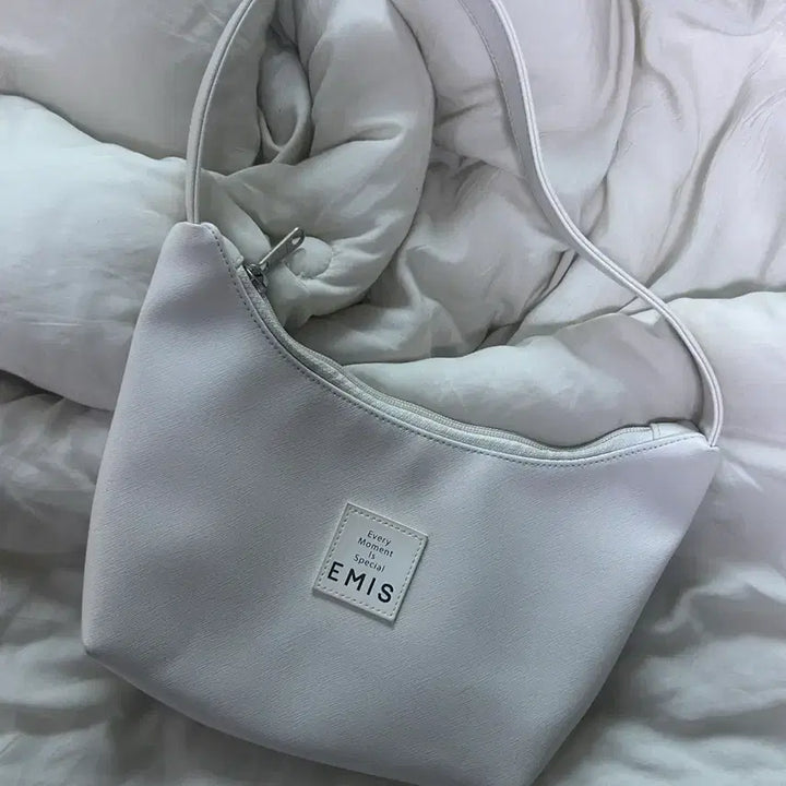 [BUNJANG] EAMES Shoulder Bag / 이미스 숄더백