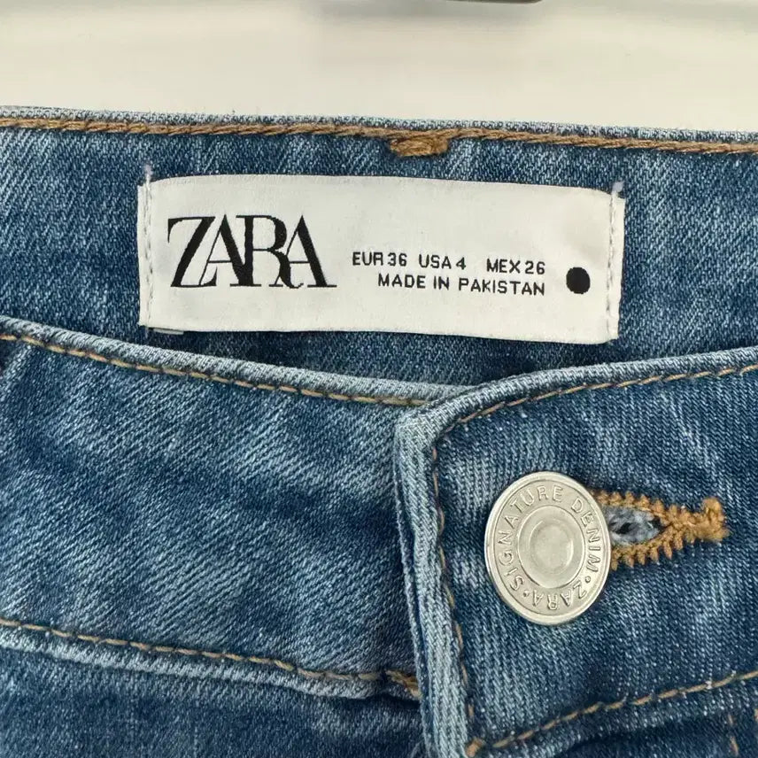 [BUNJANG] ZARA Bootcut Jeans EUR 36 / 자라 부츠컷 청바지 EUR 36 (키큰분추천)