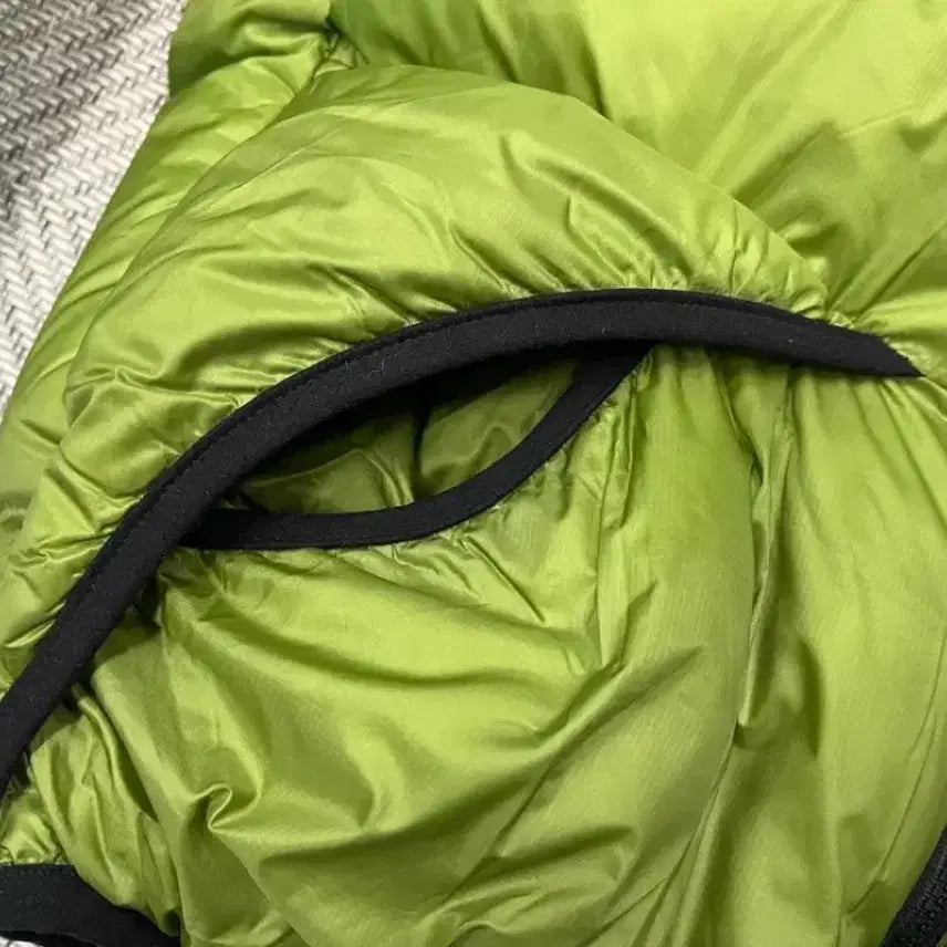 [BUNJANG] Helios Feathered Friends Hooded Down Jacket / 페더드 프렌즈 헬리오스 구형 그래스 우모 후드 패딩 다운