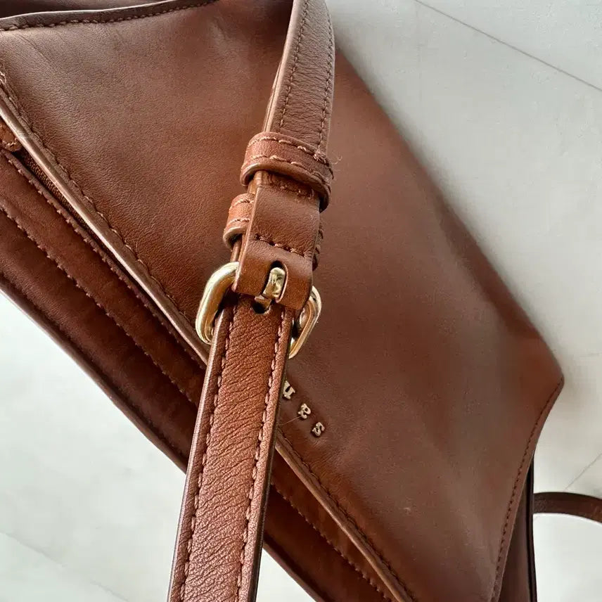 [BUNJANG] Sandro Leather Crossbody Bag / 산드로 가죽크로스백