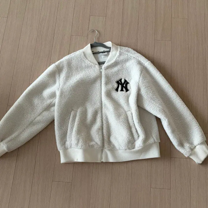 [BUNJANG] MLB Fleece Baseball Jacket / mlb 양털 야구점퍼