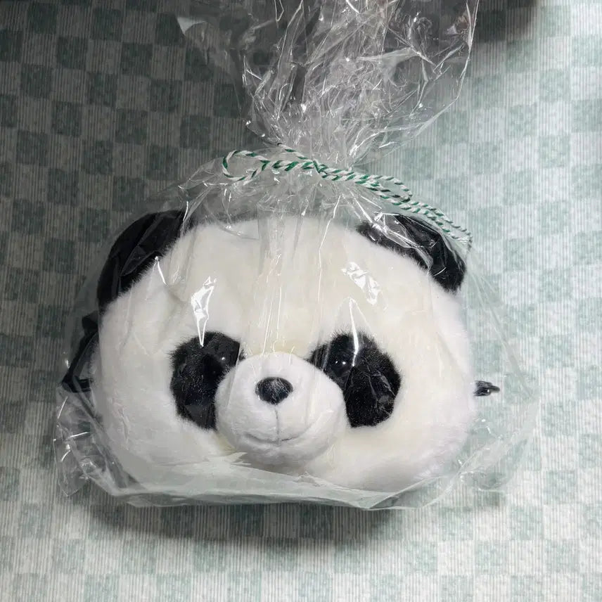 [BUNJANG] Everland Panda Face Plush Crossbody Bag / (미개봉) 판다 페이스 봉제 크로스백 - 에버랜드