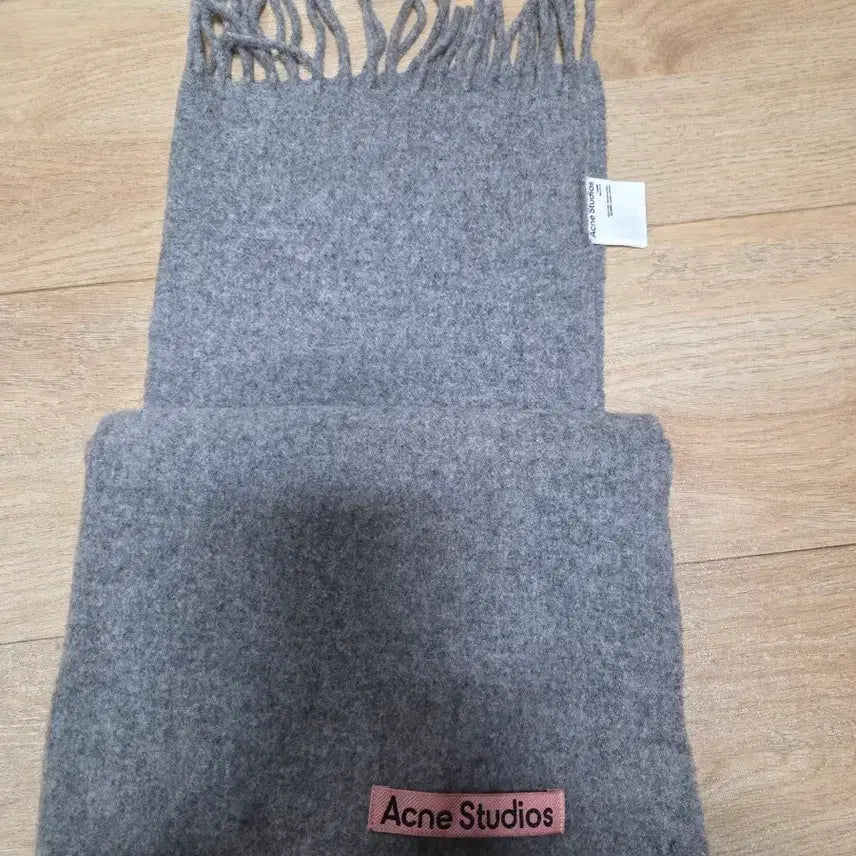 [BUNJANG] Acne Studios Narrow Gray Melange Muffler / 아크네 스튜디오 그레이멜란지 내로우 머플러