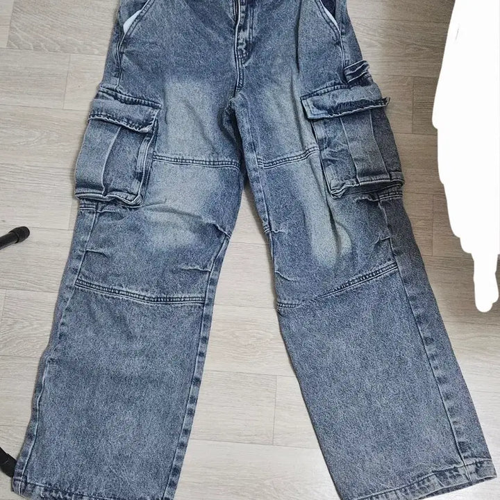 [BUNJANG] Odd Studio Cargo Parachute Denim Pants (Size S) / 오드스튜디오 카고 파라슈트 데님팬츠 s팝니다
