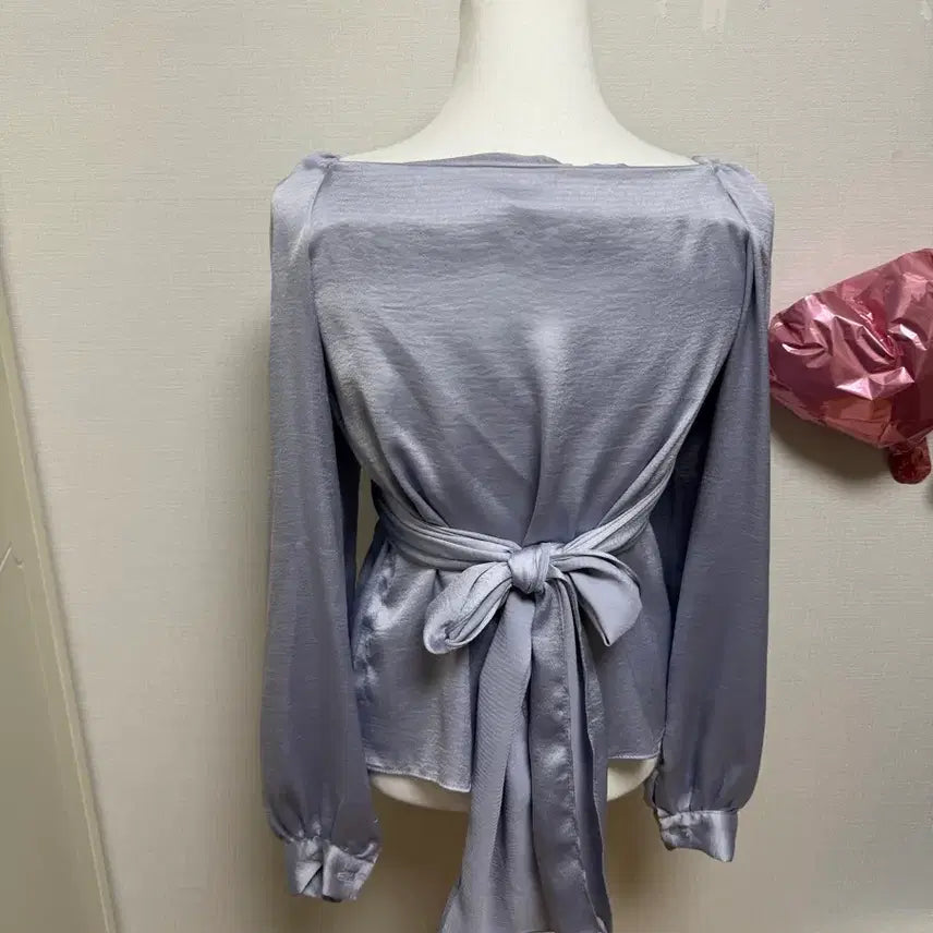 [BUNJANG] Satin Wrap Shirred Blouse / 새틴 랩 셔링 블라우스