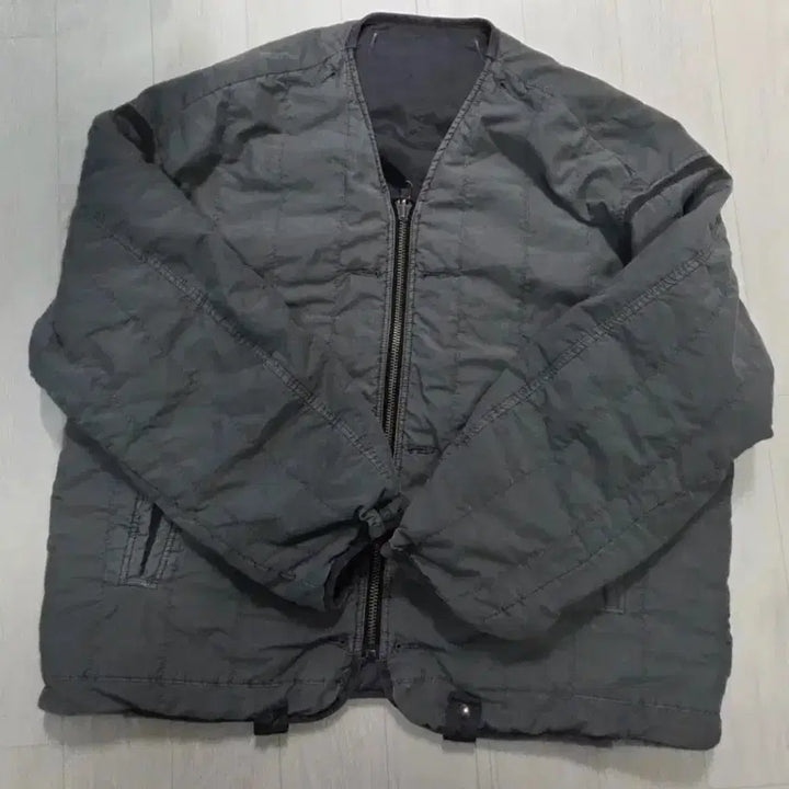 [BUNJANG] Polytelu Liner Sage Green 4 / 폴리테루 라이너 세이지 그린 4