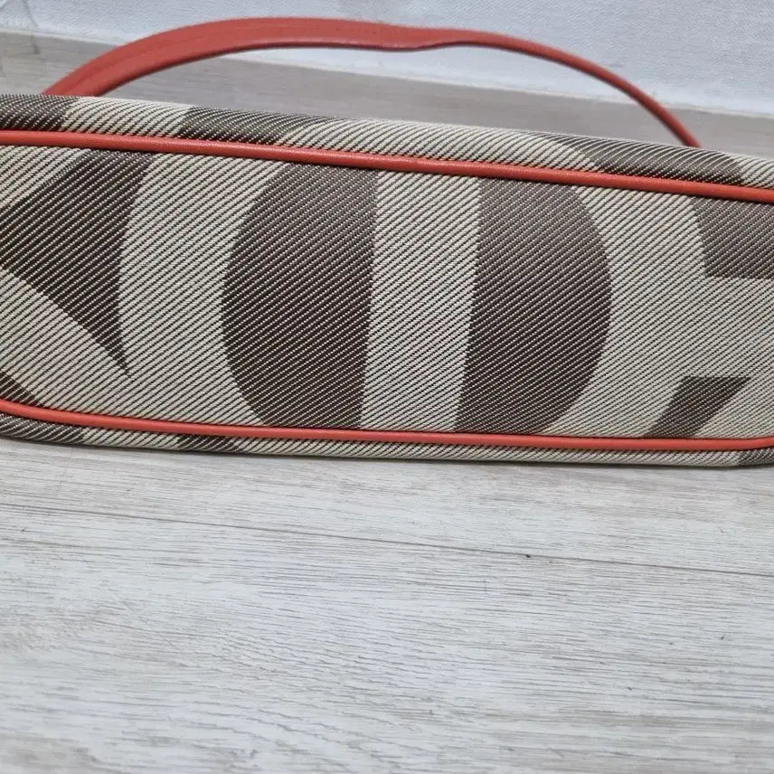 [SOLD OUT] 루이까또즈(정품)가방 상태특
