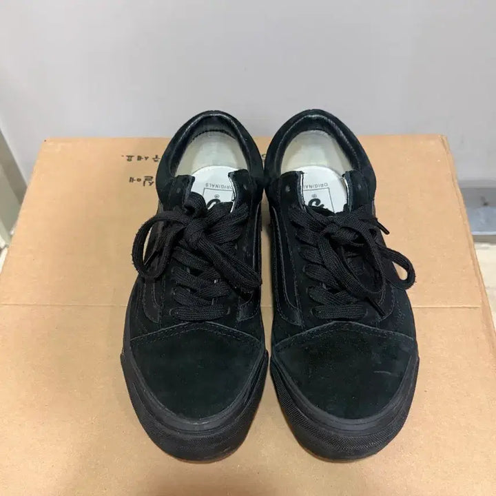 [BUNJANG] Vans Classic Black Sneakers / 반스 클래식 블랙