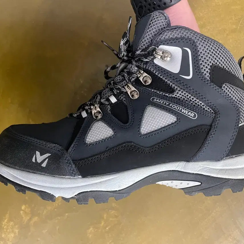 [BUNJANG] 밀레 안전화 265사이즈 팝니다 / 밀레 안전화 265사이즈 팝니다