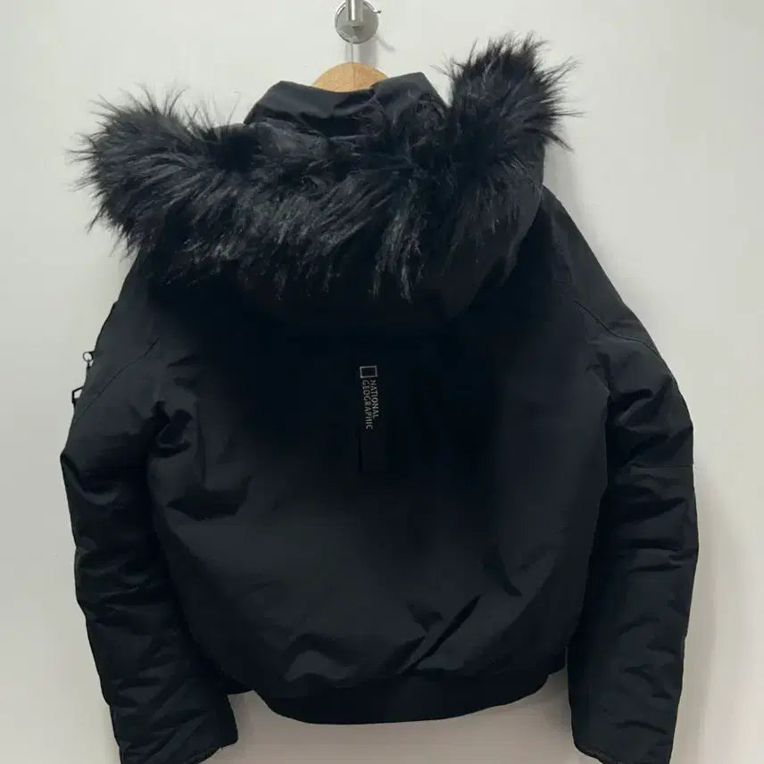 [BUNJANG] National Geographic Black Padded Jumper S / 내셔널지오그래픽 블랙 패딩 점퍼 S