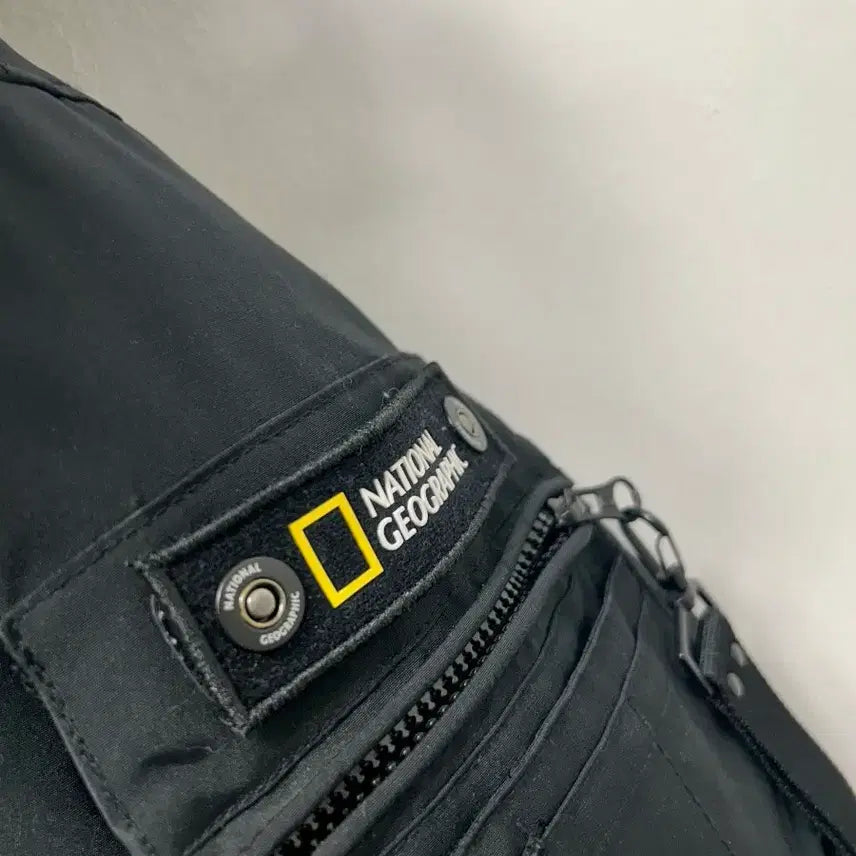 [BUNJANG] National Geographic Black Padded Jumper S / 내셔널지오그래픽 블랙 패딩 점퍼 S